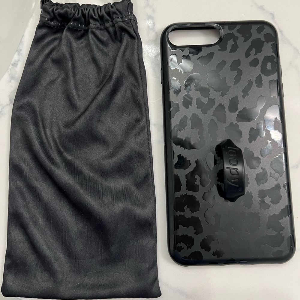 iPhone 8 Plus black leopard case with dust bag
